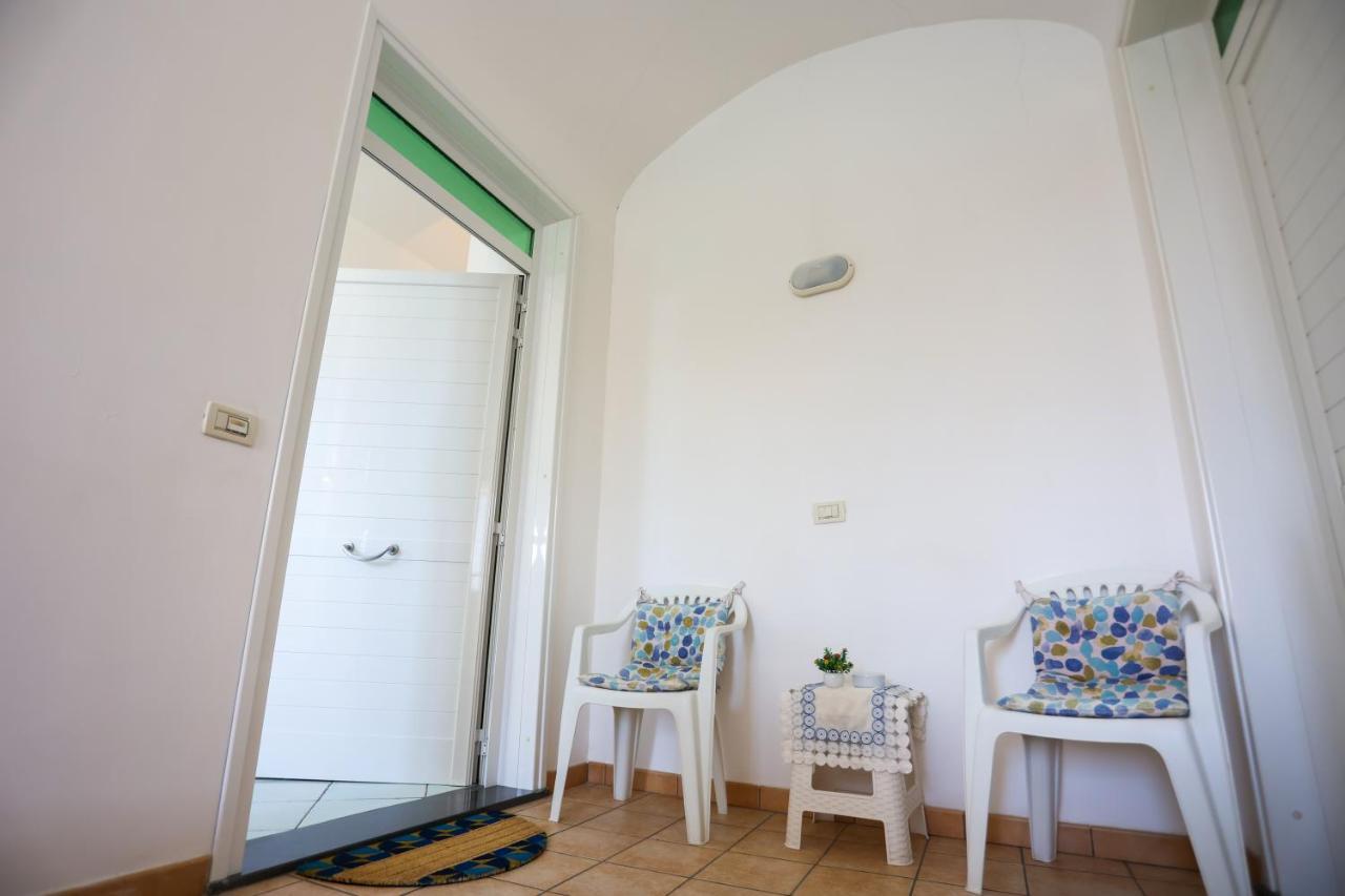 Appartamento Panoramico La Rosa Dei Venti-Libeccio Ischia Bagian luar foto